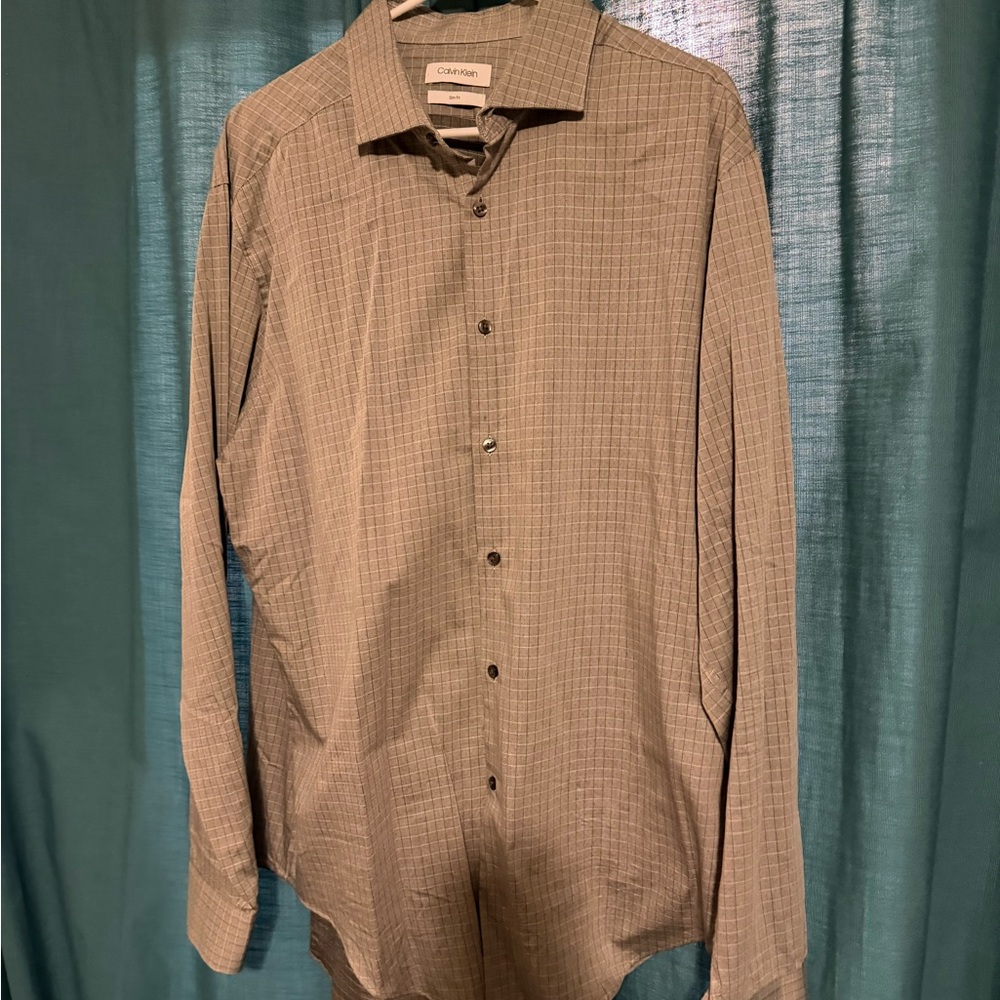 Calvin Klein Long-Sleeve Checked Dress Shirt - Light Gray - Picture 1 of 4